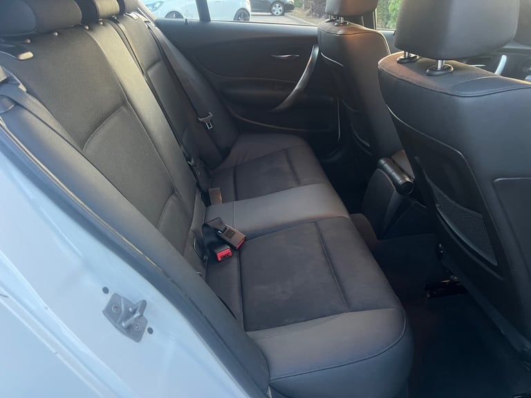 2010 BMW 1 Series 118i M Sport 5dr HATCHBACK Petrol Manual