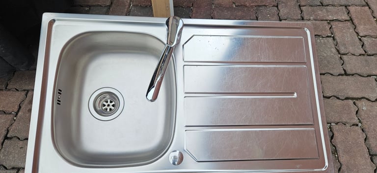 image for CDA kitchen sink and drainer