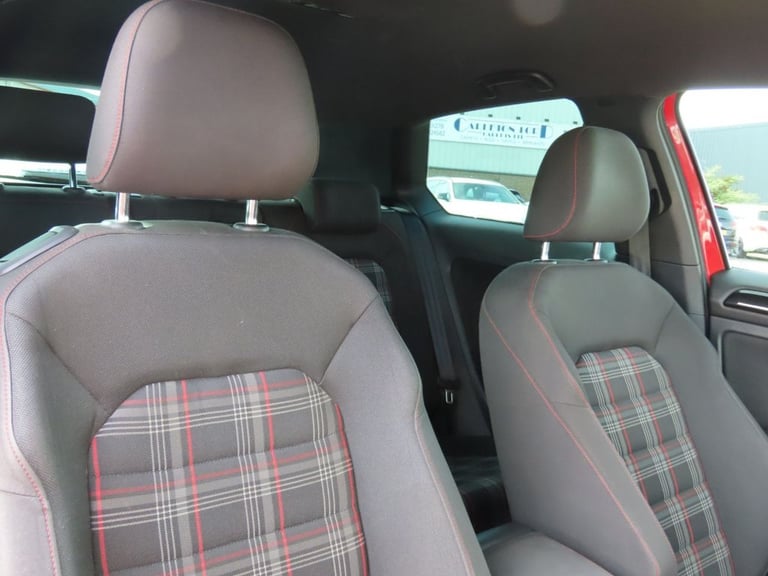 2014 Volkswagen Golf 2.0 TSI BlueMotion Tech GTI Launch Hatchback 3dr Petrol DSG Euro 6 (s/s) (2 ...