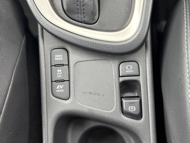 2022 Toyota Yaris Cross 1.5 VVT-h Excel SUV 5dr Petrol Hybrid E-CVT Euro 6 (s/s) (116 ps) Petrol/...