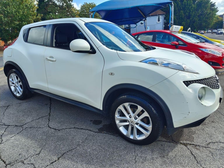 image for 2012 Nissan Juke 1.6 Tekna CVT Euro 5 5dr HATCHBACK Petrol Automatic