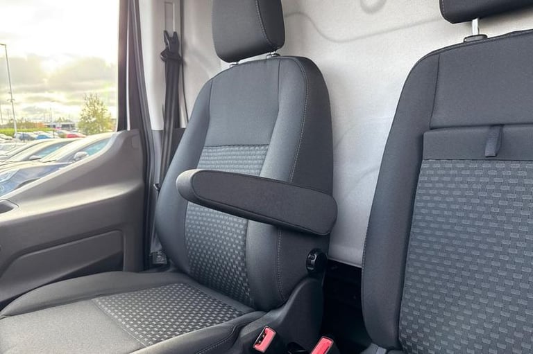 2025 Ford Transit 350 Limited AUTO L3 H2 LWB Medium Roof FWD 2.0 EcoBlue 130ps, ADAPTIVE CRUI Pan...