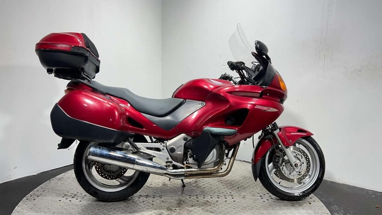 Honda NT650V Deauville NTV 650 2003 4K 1 OWNER PROJECT BIKE SPARES OR REPAIR 650