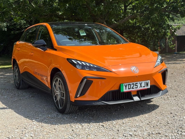 2025 MG MG4 77kWh Trophy Extended Range Auto 5dr HATCHBACK Electric Automatic