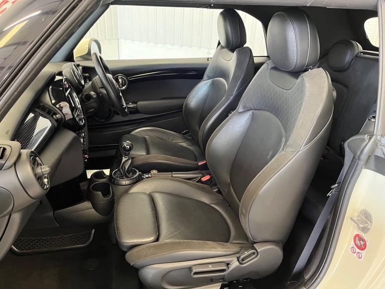 2017 MINI Convertible 2.0 John Cooper Works Euro 6 (s/s) 2dr CONVERTIBLE Petrol Manual