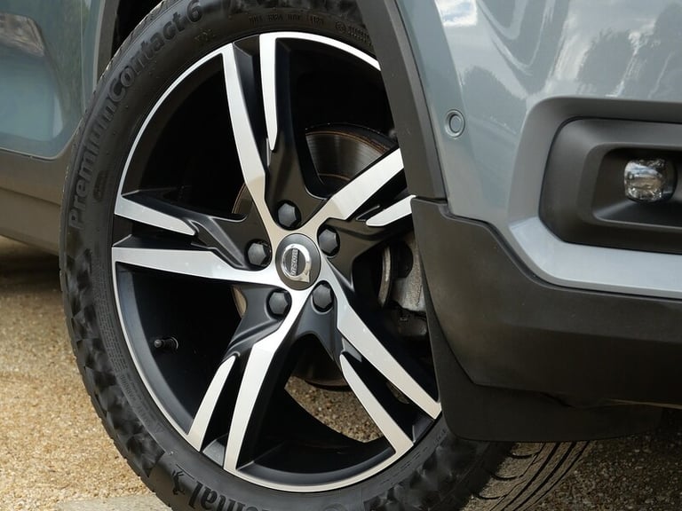 2020 Volvo XC40 1.5 T3 [163] R DESIGN 5dr Geartronic ESTATE PETROL Automatic