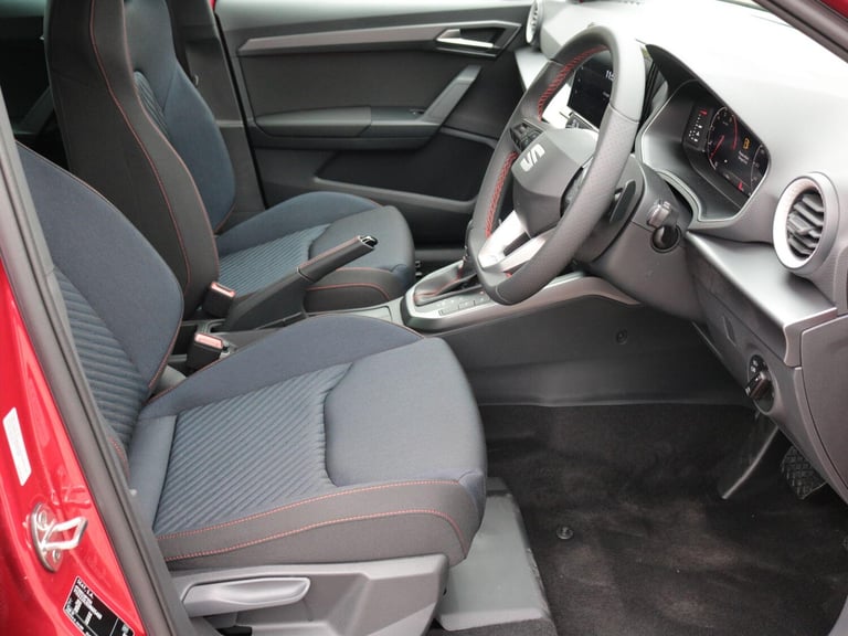  SEAT Arona 1.0 TSI FR Black Edition SUV 5dr Petrol Manual Euro 6 (s/s) (115 ps) Petrol Manual