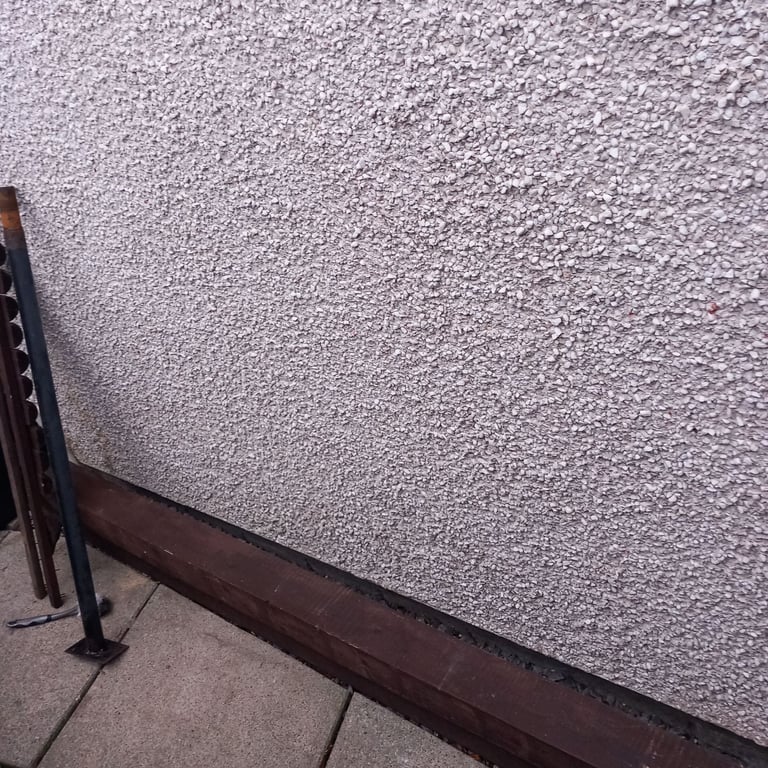 This is a garden wooden post already treated 5ft 10