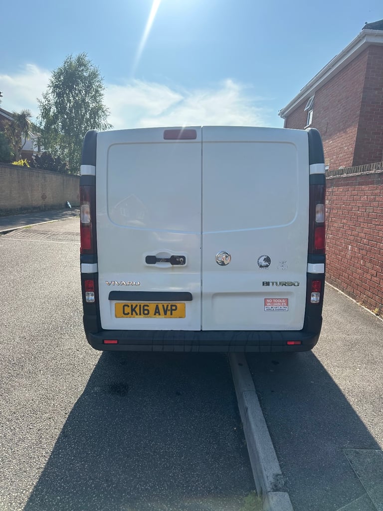 Vauxhall, VIVARO, Panel Van, 2016, Manual, 1598 (cc)