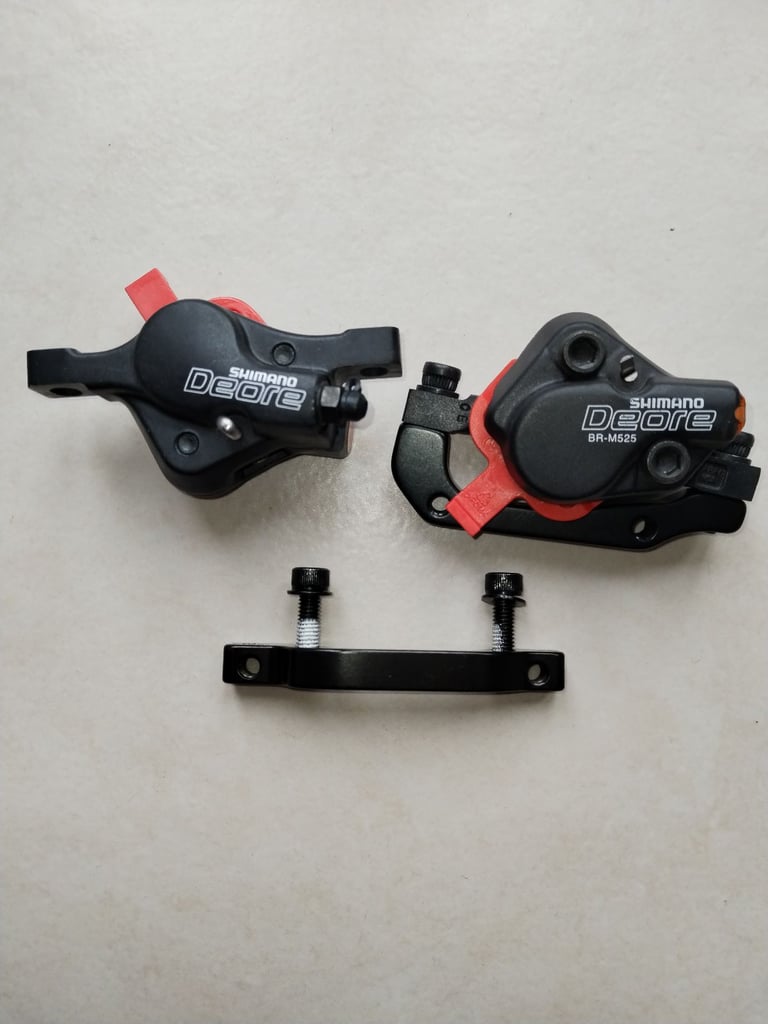 Shimano Deore BR M 525 disc brake calipers. 