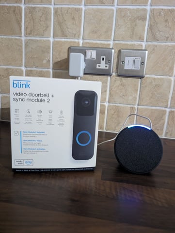 Smart Home Bundle: NEW Blink Video Doorbell Echo Dot (Alexa