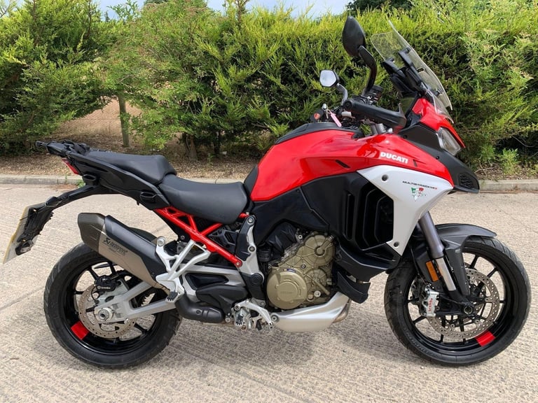 image for 2021 21 DUCATI MULTISTRADA V4S - 4989 MILES - V4 S MODEL - AKRAPOVIC TOURER