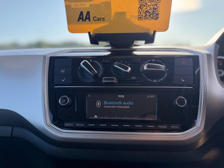 2017 Volkswagen up! 1.0 90PS High Up 3dr HATCHBACK Petrol Manual