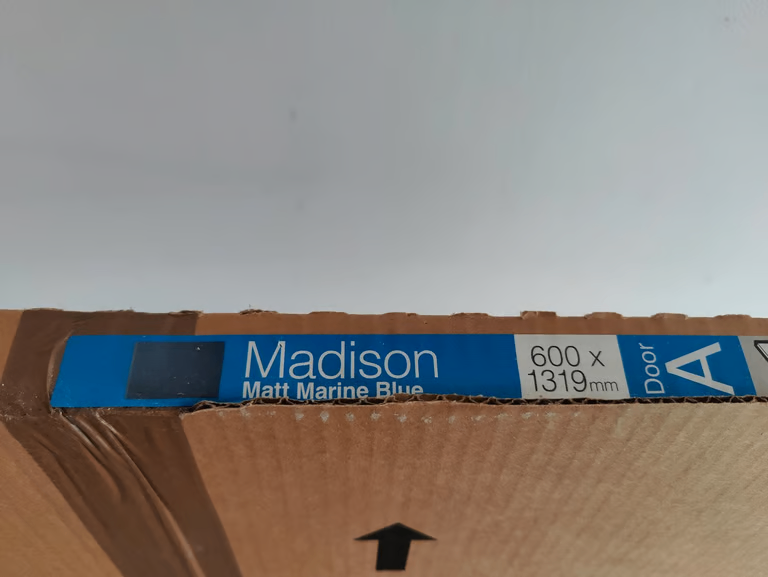 Wickes 4 new kitchen cabinets & doors