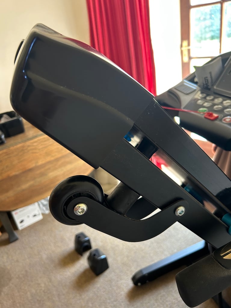 Body Train MT06 Treadmill 