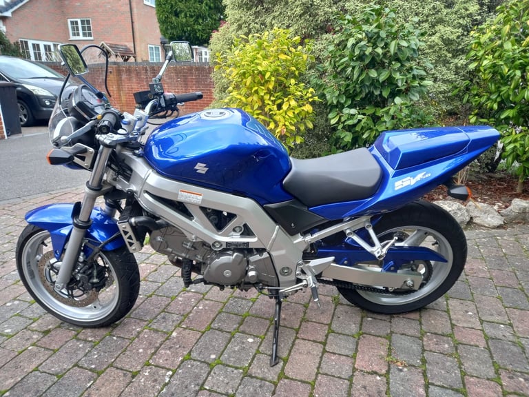 Suzuki SV650 k4 2004 19830 miles One Lady Owner