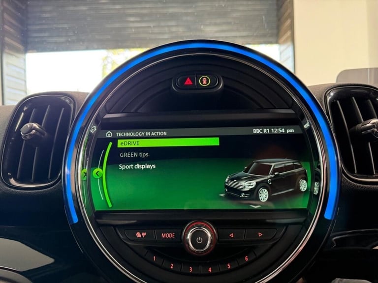 2017 MINI Countryman 1.5 7.6kWh Cooper SE Auto ALL4 Euro 6 (s/s) 5dr HATCHBACK PETROL/ELECTRIC Au...