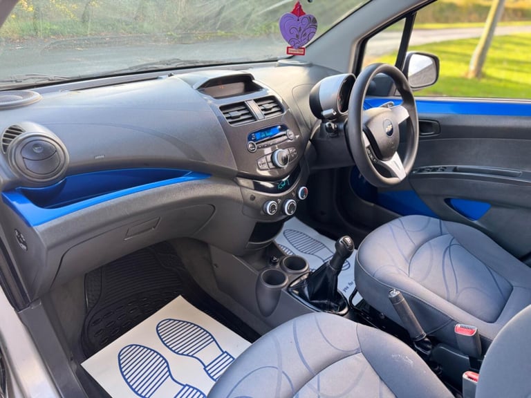 CHEVROLET SPARK 1.2 i LT 2011