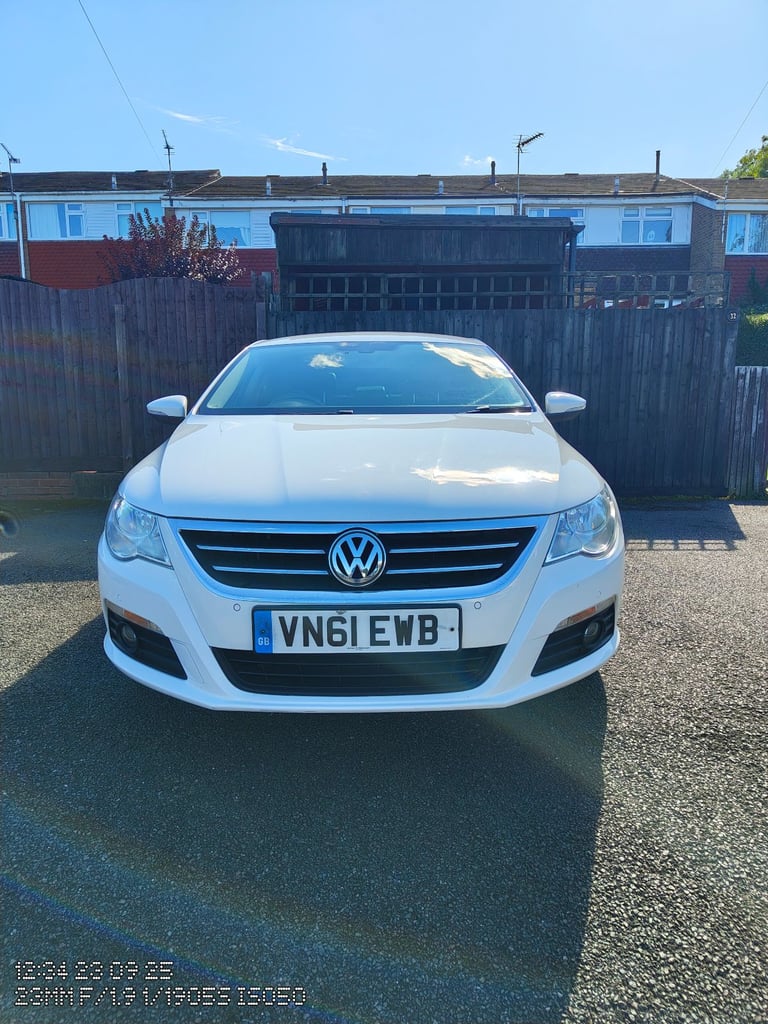 Volkswagen, PASSAT CC, Coupe, 2011, Semi-Auto, 1968 (cc), 4 doors