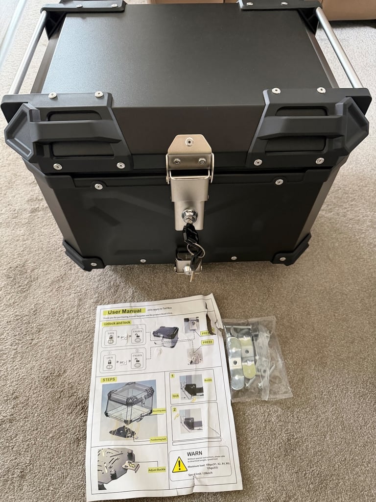 Top box in Aluminium, brand new, black, 45 litres