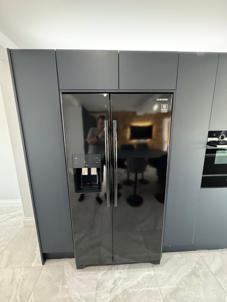 Large Matt Navy Kitchen Units + Appliances