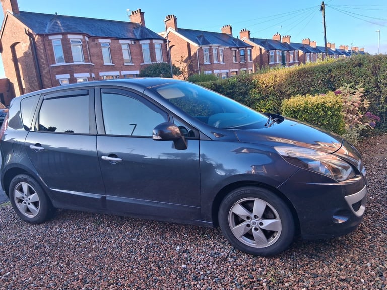 RENAULT SCENIC TOM TOM 1.5 DIESEL MOTD FEB 26