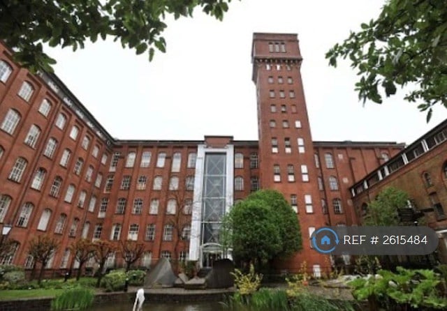 1 bedroom flat in Bow Quarter, London, E3 (1 bed) (#2615484)
