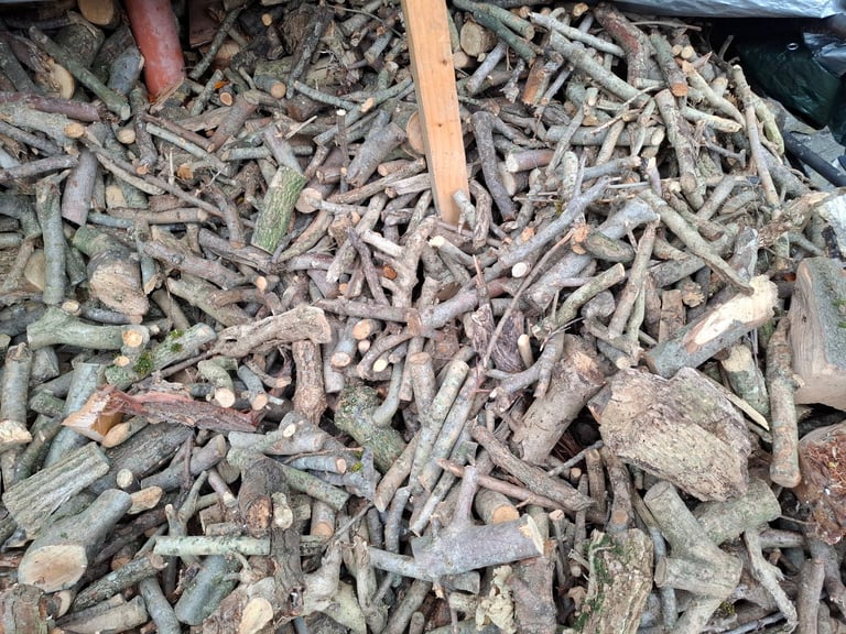 🔥 Hardwood Kiln Dried Firewood (100% Ash) - Kindling - Softwood Netting Bags - Smokeless Coal 🔥 