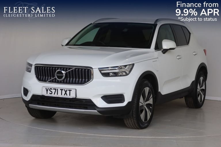 image for 2021 Volvo XC40 1.5h T4 Recharge 10.7kWh Inscription Expression SUV 5dr Petrol Plug-in Hybr ESTAT...