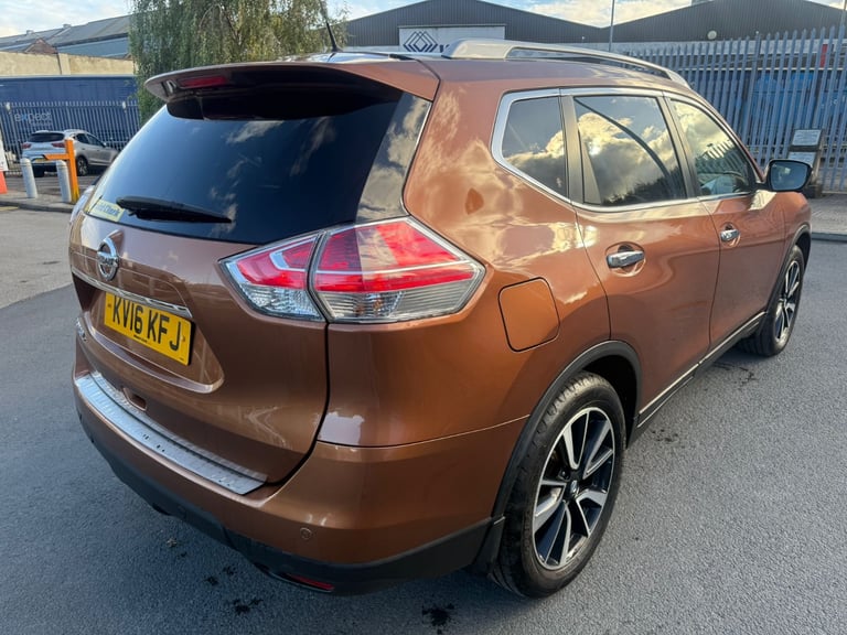 Nissan, X-TRAIL, Estate, 2016, Manual, 1598 (cc),  5 doors 4x4