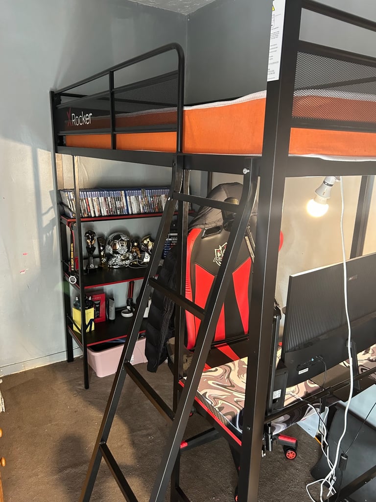 Gaming bed 
