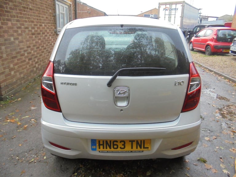 2013 Hyundai i10 1.2 Classic 5dr HATCHBACK PETROL Manual