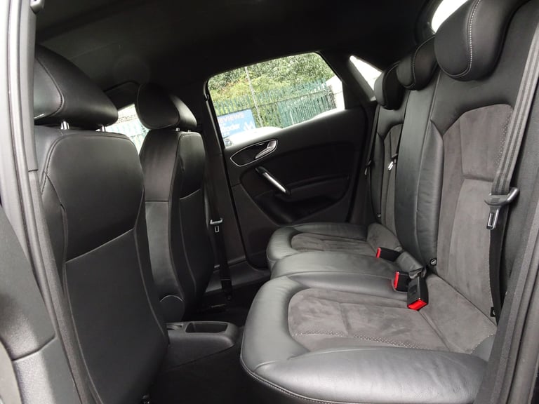 1.6 TDI Black Edition Nav 5dr *SATNAV +CRUISE +PRIVACY +BT +LOW MILES!*