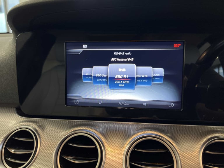 2018 Mercedes-Benz E-Class E220d SE Premium 4dr 9G-Tronic Saloon Diesel Automatic