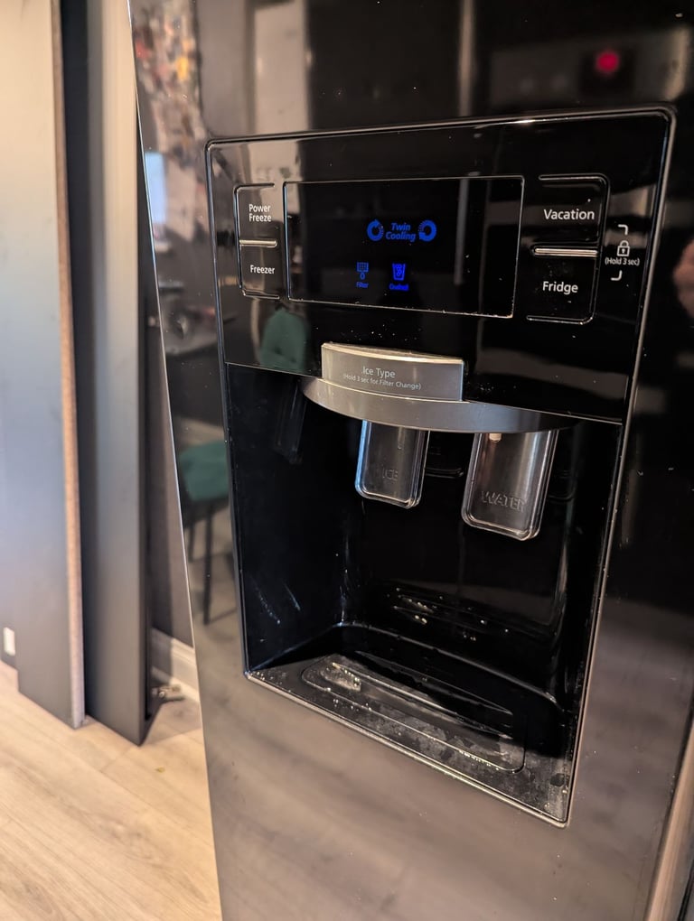 Samsung American fridge freezer