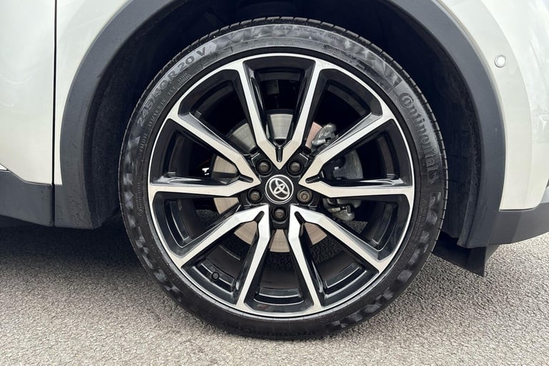 2025 Toyota C-HR 2.0 PHEV GR Sport 5dr CVT SUV Hybrid Automatic