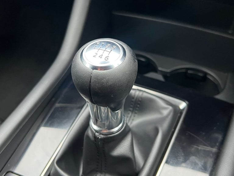 2021 Mazda Mazda3 2.0 e-SKYACTIV-G MHEV SE-L Lux Euro 6 (s/s) 5dr Hatchback Petrol Manual