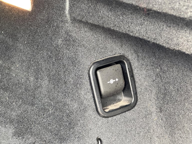 2015 BMW X1 2.0 18d Sport Auto sDrive Euro 6 (s/s) 5dr ESTATE Diesel Automatic