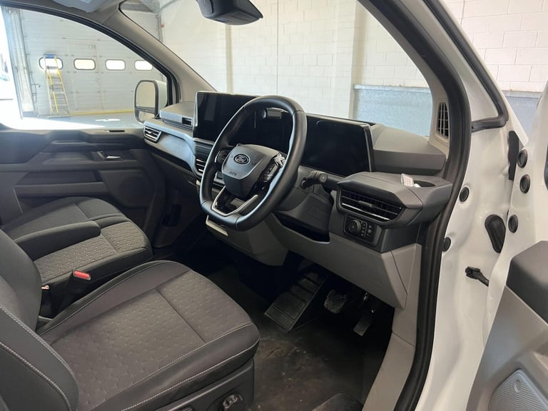 2024 Ford Transit Custom 2.0 300 EcoBlue Limited Auto L2 H1 Euro 6 (s/s) 5dr Panel Van Diesel Aut...