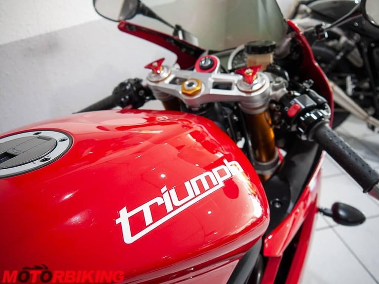 2009 (09) Triumph Daytona 675 - A beautiful example!!