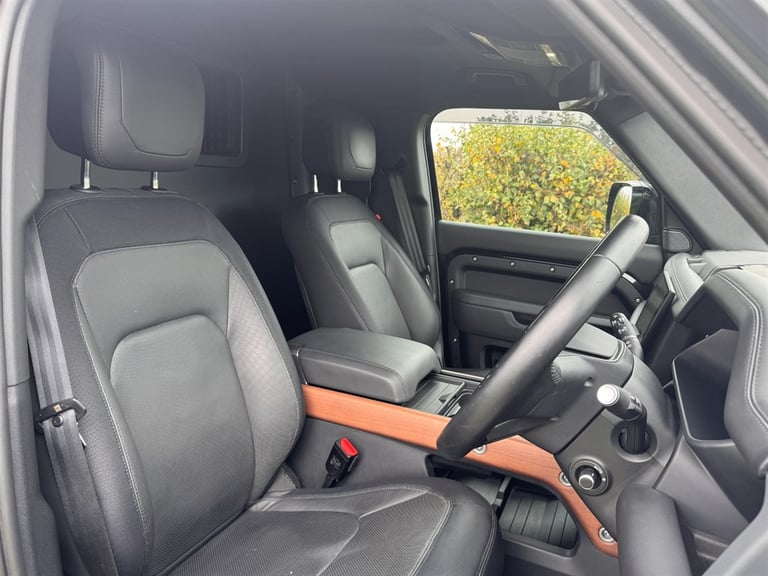 2023 Land Rover Defender 110 D300 HARD TOP X-DYNAMIC HSE COMMERCIAL NO VAT Car Derived Van Diesel...
