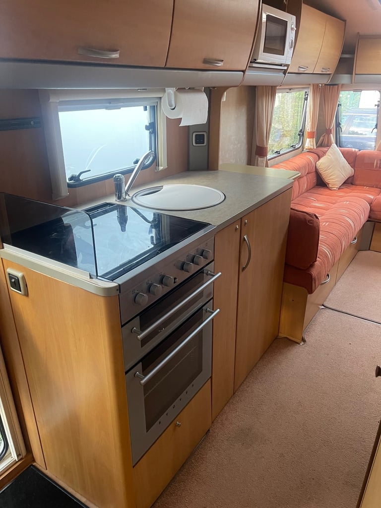 Swift Charisma 2005 4 berth 