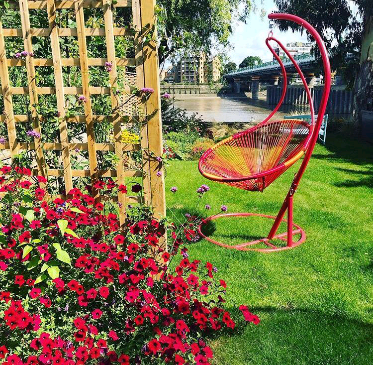 Gardener in Wimbledon, Putney, Kingston and all South West London in