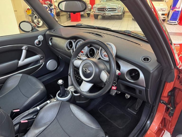 2004 MINI Convertible 1.6 Cooper S Euro 4 2dr CONVERTIBLE Petrol Manual