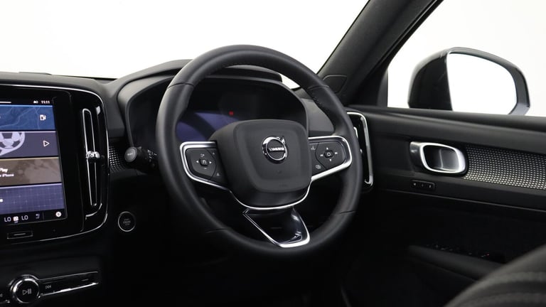 2025 Volvo XC40 2.0 B4P Plus Black Edition 5dr Auto ESTATE PETROL Automatic
