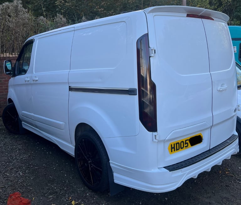 2013 Ford Transit Custom TREND 2.2 TDCi Swb low roof Full Bodykit Fitted 20” Alloys  NO VAT TO PAY 