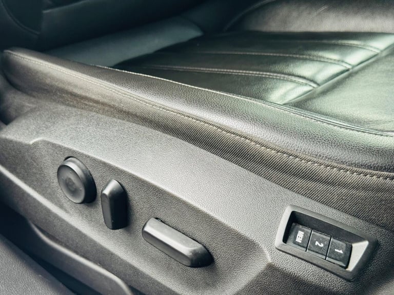 2016 Vauxhall Insignia 2.0 CDTi ecoFLEX Elite Nav Euro 6 (s/s) 5dr HATCHBACK Diesel Manual