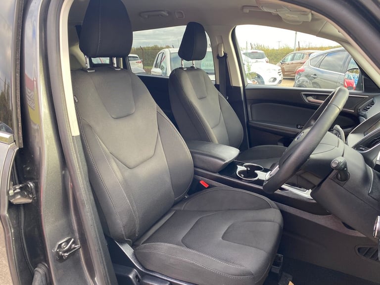 FORD S-MAX 2.0 TITANIUM DIESEL 7 SEATS NEW MAJOR SERVICE AND FULL MOT