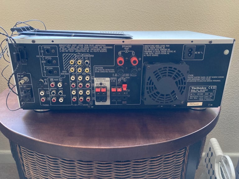 TECHNICS DOLBY 5:2 Channel SURROUND SOUND SYSTEM WITH DVD PLAYER