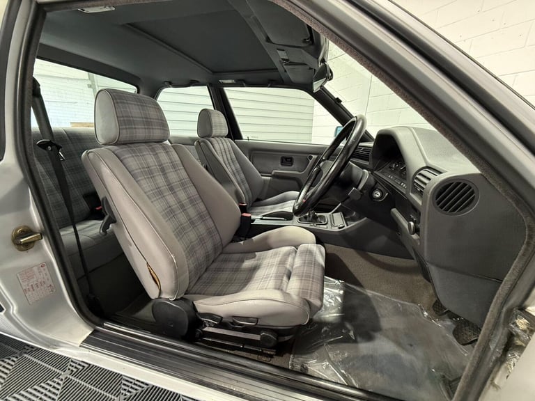  BMW 3 Series 1.8 318i S 2dr Petrol Manual